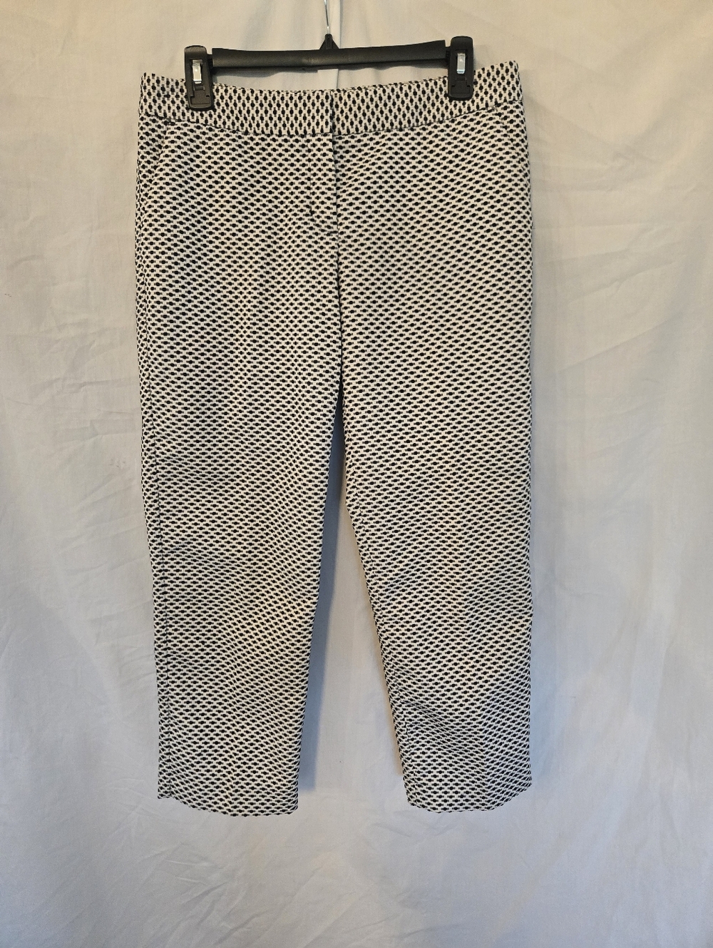 Express Editor - Black & White Polk-a-dot Straight Ankle Pants - (8) NWOT